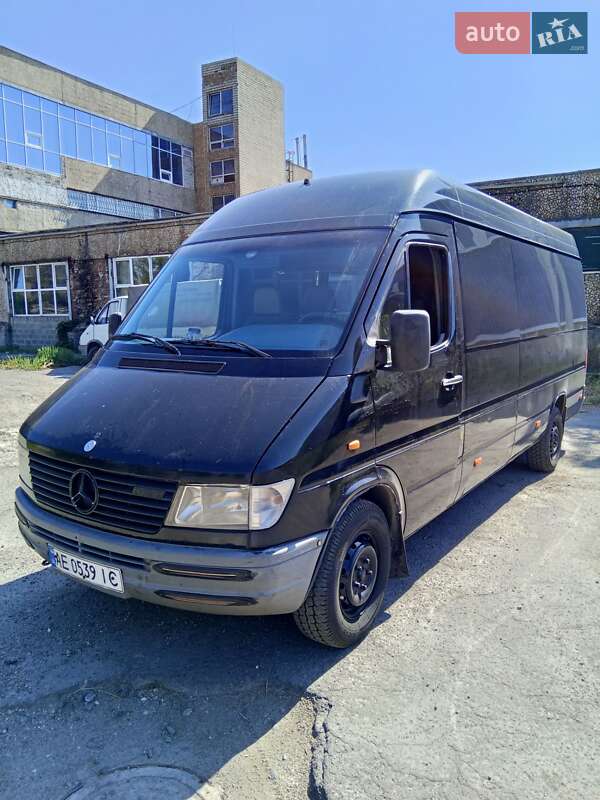 Mercedes-Benz Sprinter 1998