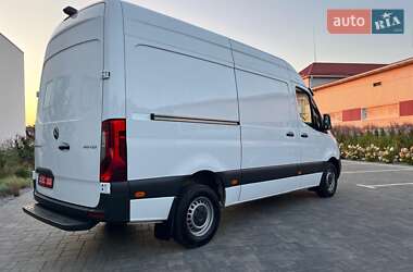 Грузовой фургон Mercedes-Benz Sprinter 2018 в 
