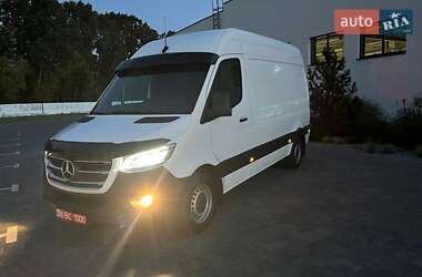Грузовой фургон Mercedes-Benz Sprinter 2018 в 