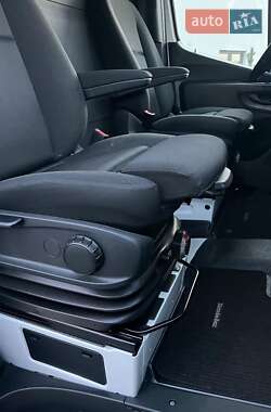 Грузовой фургон Mercedes-Benz Sprinter 2018 в 