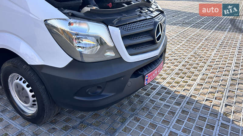 Грузовой фургон Mercedes-Benz Sprinter 2016 в Борисполе