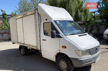 Грузовой фургон Mercedes-Benz Sprinter 1996 в 