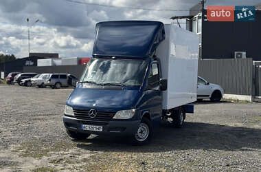 Грузовой фургон Mercedes-Benz Sprinter 2004 в 