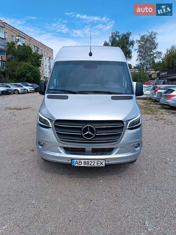 Mercedes-Benz Sprinter 2021