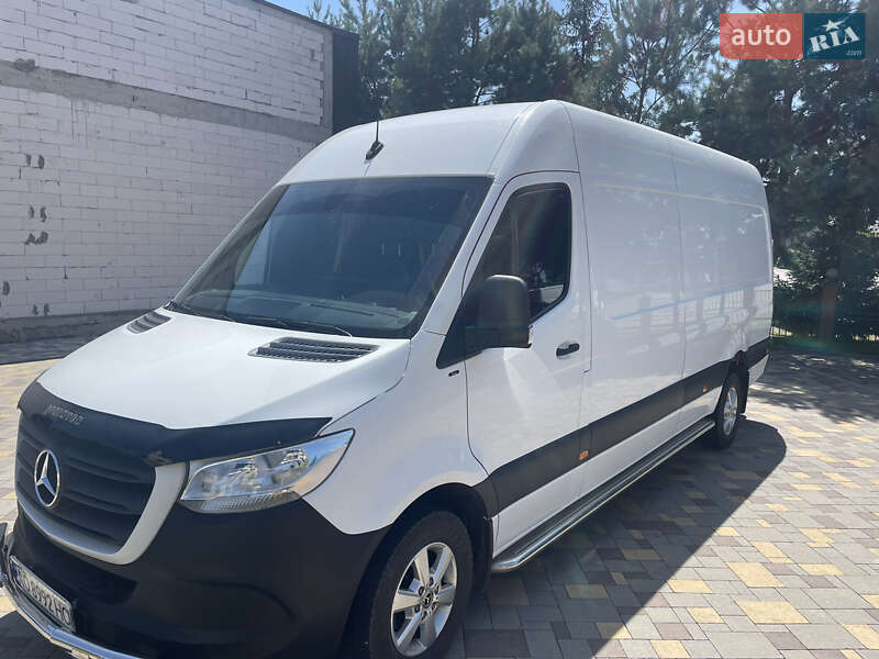 Грузовой фургон Mercedes-Benz Sprinter 2018 в Виноградове фото 3 Грузовой фургон Mercedes-Benz Sprinter 2018 в Виноградове