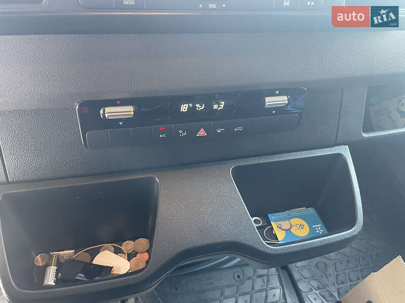 Грузовой фургон Mercedes-Benz Sprinter 2018 в Виноградове фото 7 Грузовой фургон Mercedes-Benz Sprinter 2018 в Виноградове