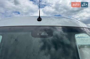 Грузовой фургон Mercedes-Benz Sprinter 2017 в 