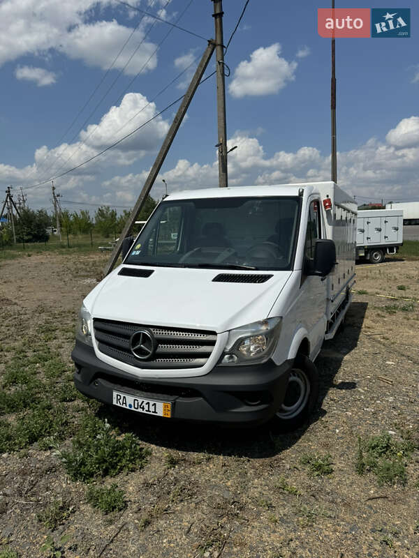 Mercedes-Benz Sprinter 2013
