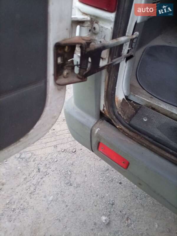 Мікроавтобус Mercedes-Benz Sprinter 2004 в Дніпрі