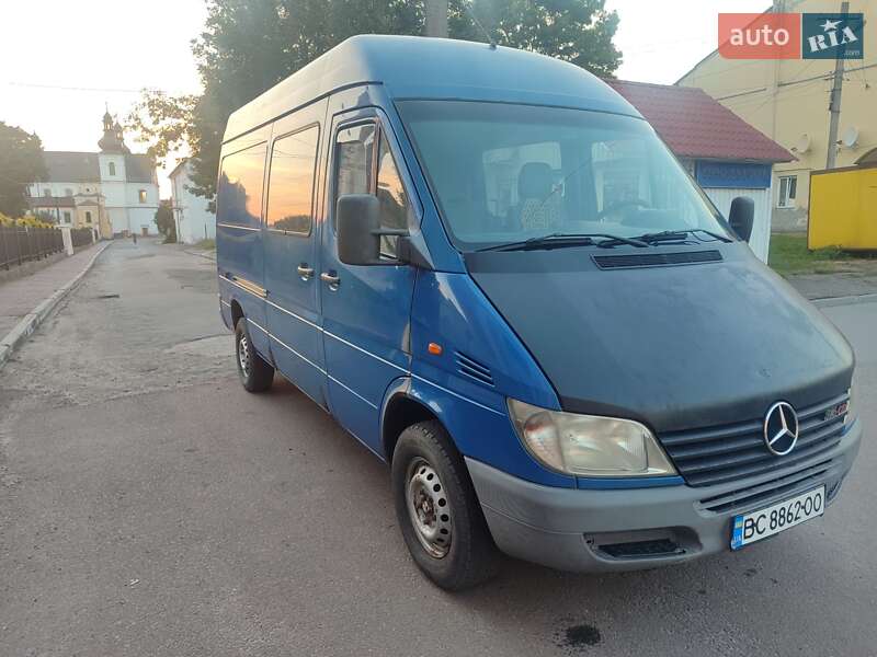 Mercedes-Benz Sprinter 2000