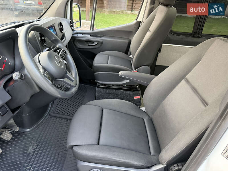 Микроавтобус Mercedes-Benz Sprinter 2022 в Калуше