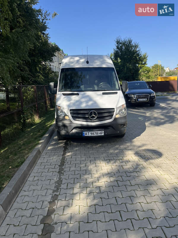 Грузовой фургон Mercedes-Benz Sprinter 2018 в 