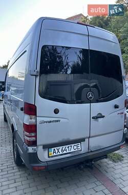 Грузовой фургон Mercedes-Benz Sprinter 2006 в 