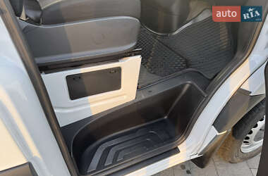 Грузовой фургон Mercedes-Benz Sprinter 2021 в 