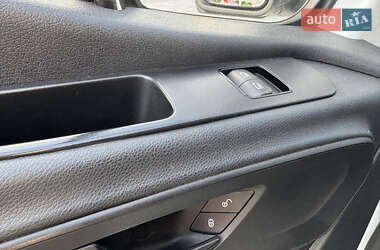 Грузовой фургон Mercedes-Benz Sprinter 2021 в 