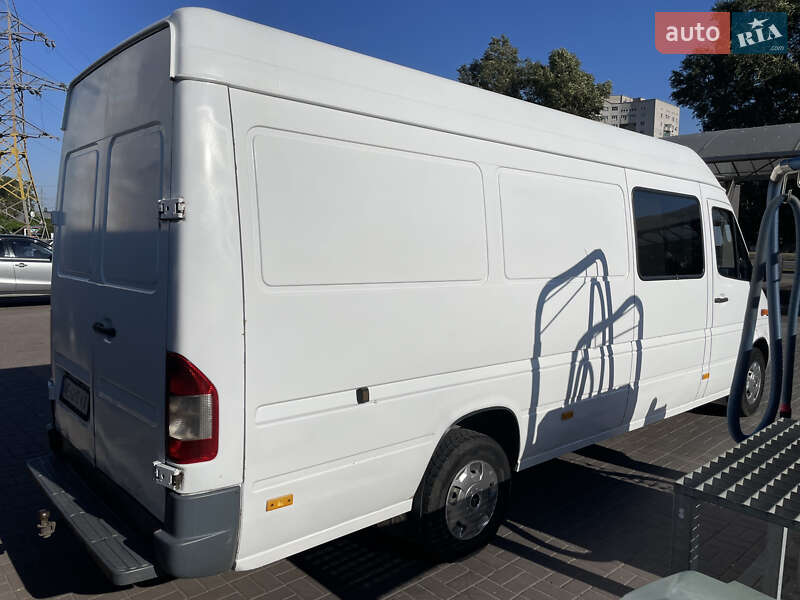 Грузопассажирский фургон Mercedes-Benz Sprinter 2005 в Днепре