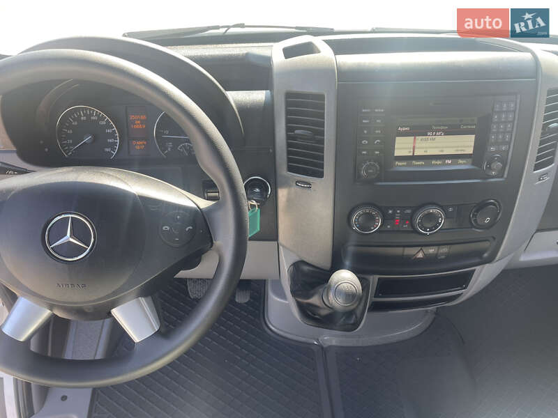 Вантажний фургон Mercedes-Benz Sprinter 2018 в Вінниці