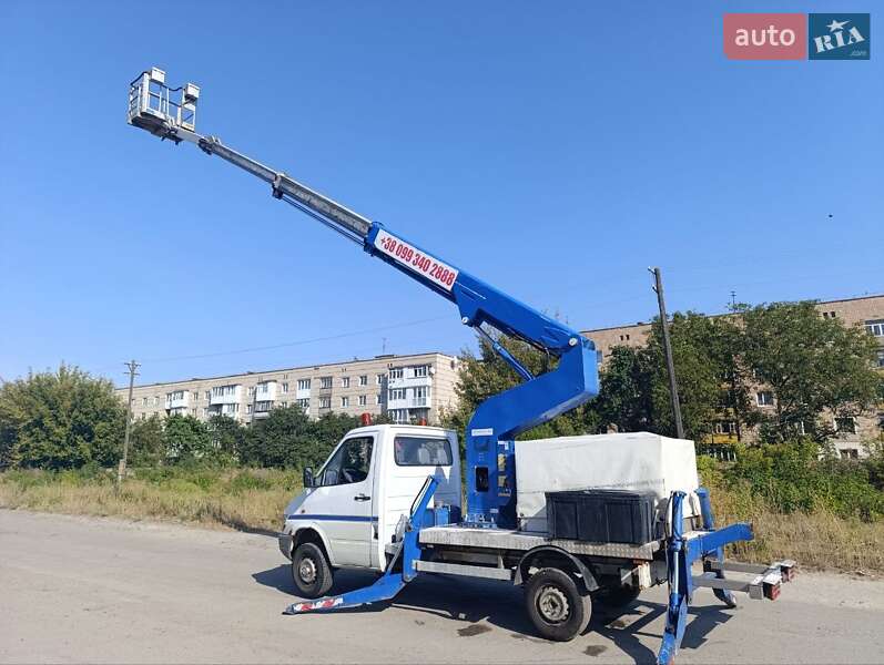 Автовышка Mercedes-Benz Sprinter 2000 в Луцке