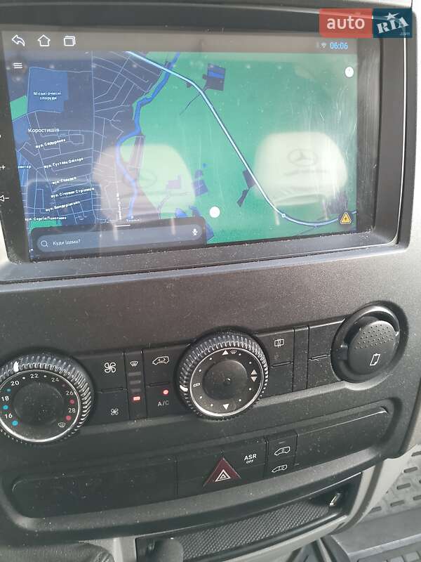 Вантажний фургон Mercedes-Benz Sprinter 2012 в Коростишеві фото 3 Вантажний фургон Mercedes-Benz Sprinter 2012 в Коростишеві