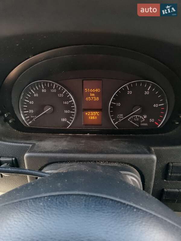 Вантажний фургон Mercedes-Benz Sprinter 2012 в Коростишеві фото 6 Вантажний фургон Mercedes-Benz Sprinter 2012 в Коростишеві