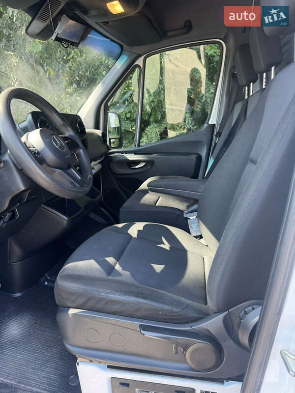 Вантажний фургон Mercedes-Benz Sprinter 2019 в Вінниці