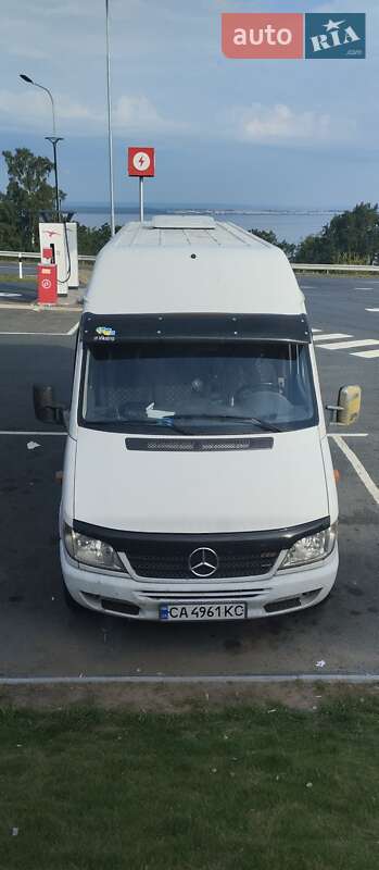 Mercedes-Benz Sprinter 2005