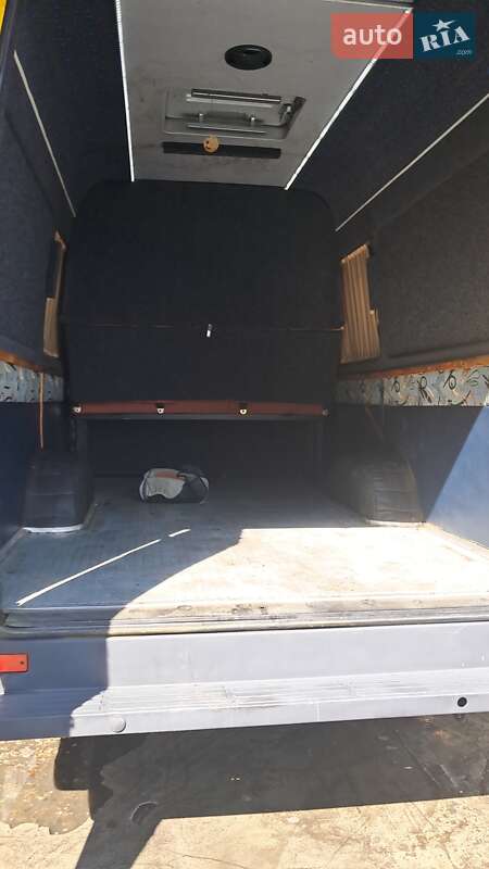 Микроавтобус Mercedes-Benz Sprinter 2003 в Хусте