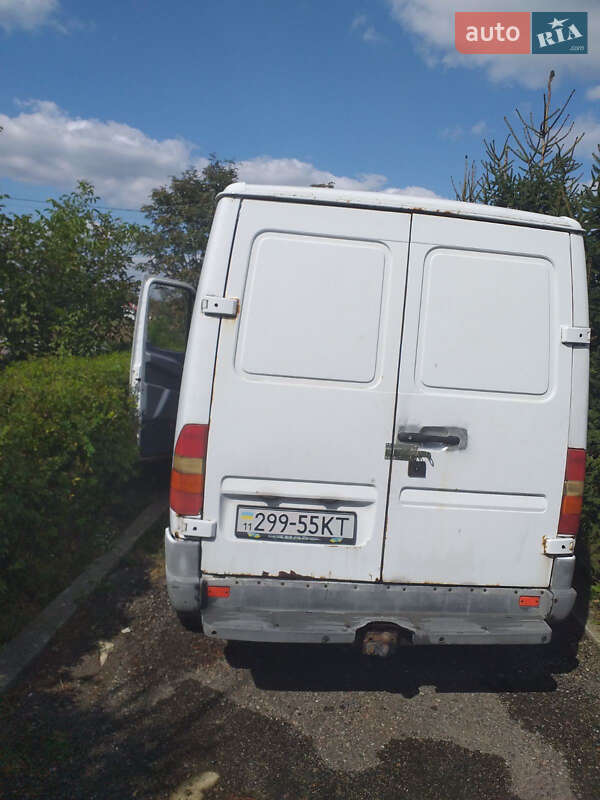 Вантажний фургон Mercedes-Benz Sprinter 1995 в Києві фото 2 Вантажний фургон Mercedes-Benz Sprinter 1995 в Києві