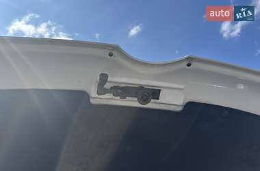 Грузовой фургон Mercedes-Benz Sprinter 2005 в 