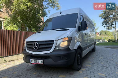 Грузовой фургон Mercedes-Benz Sprinter 2015 в Коломые