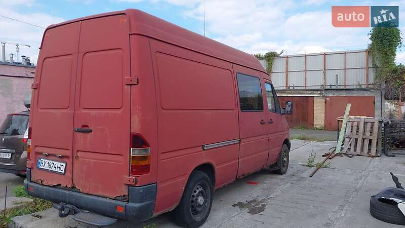 Грузопассажирский фургон Mercedes-Benz Sprinter 2000 в Киеве фото 11 Грузопассажирский фургон Mercedes-Benz Sprinter 2000 в Киеве