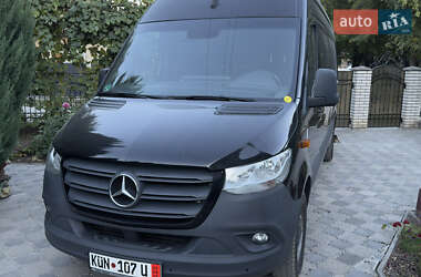 Вантажний фургон Mercedes-Benz Sprinter 2020 в Чернівцях
