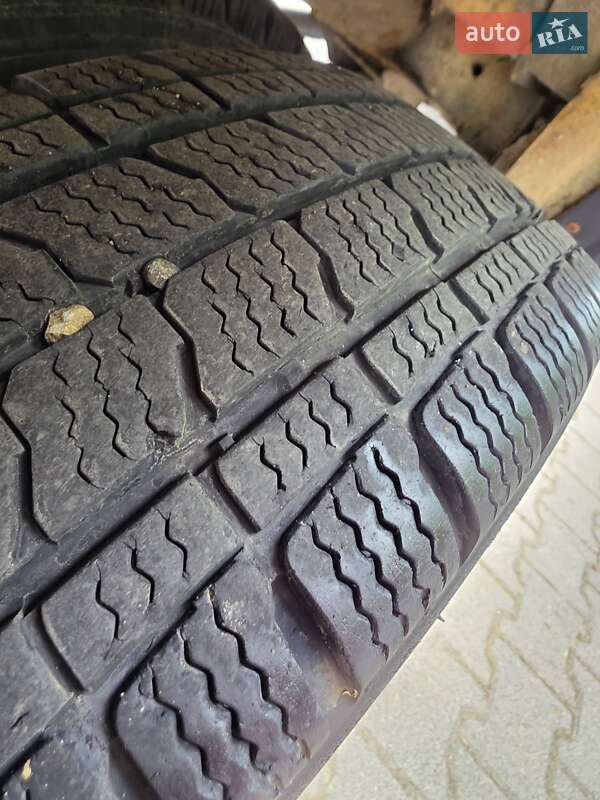 Вантажний фургон Mercedes-Benz Sprinter 2004 в Чернівцях