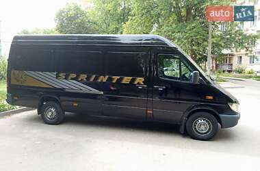 Вантажний фургон Mercedes-Benz Sprinter 2004 в Чернігові