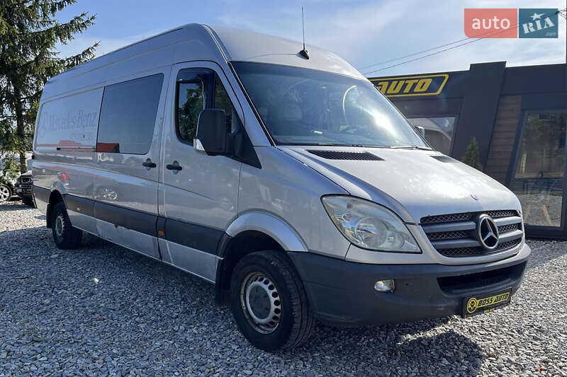 Mercedes-Benz Sprinter 2009