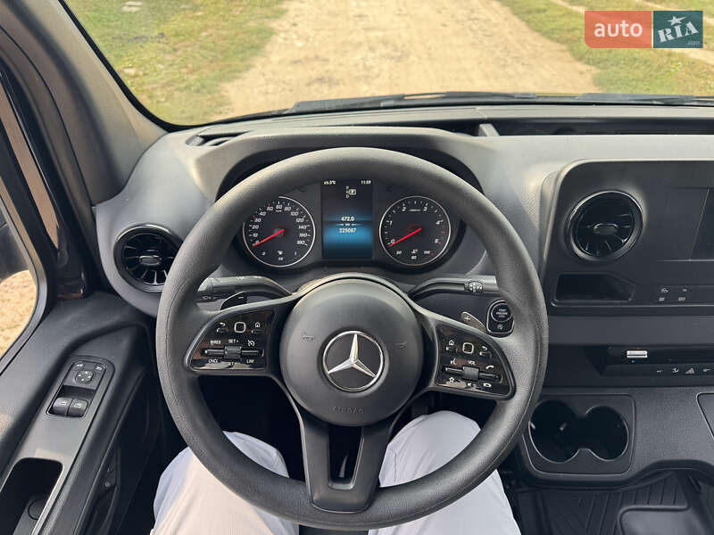 Вантажний фургон Mercedes-Benz Sprinter 2021 в Дубні