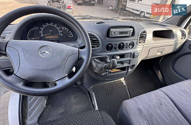 Грузовой фургон Mercedes-Benz Sprinter 2002 в 
