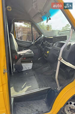Пригородный автобус Mercedes-Benz Sprinter 2003 в 
