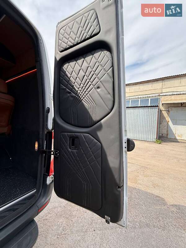 Микроавтобус Mercedes-Benz Sprinter 2020 в Днепре фото 28 Микроавтобус Mercedes-Benz Sprinter 2020 в Днепре