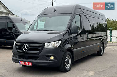 Грузовой фургон Mercedes-Benz Sprinter 2019 в 