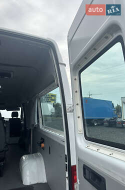 Микроавтобус Mercedes-Benz Sprinter 2006 в 
