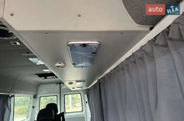 Микроавтобус Mercedes-Benz Sprinter 2006 в 