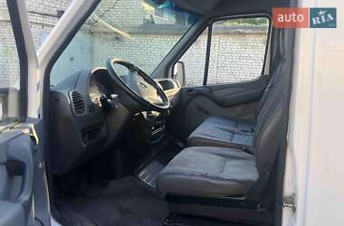 Грузовой фургон Mercedes-Benz Sprinter 2005 в 