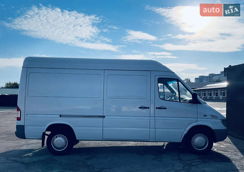 Грузовой фургон Mercedes-Benz Sprinter 2005 в Житомире