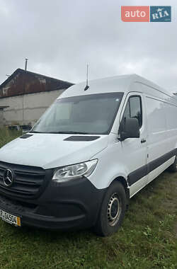 Грузовой фургон Mercedes-Benz Sprinter 2018 в Бучаче