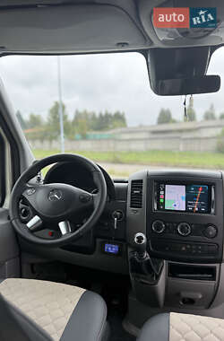 Грузопассажирский фургон Mercedes-Benz Sprinter 2017 в 