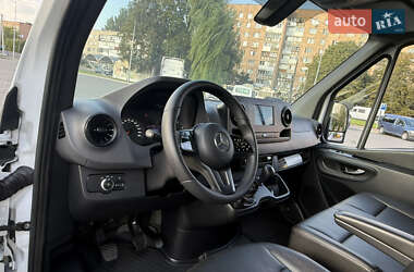 Грузовой фургон Mercedes-Benz Sprinter 2021 в 