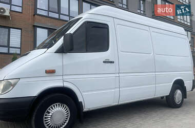 Другие грузовики Mercedes-Benz Sprinter 2005 в 