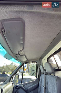 Грузовой фургон Mercedes-Benz Sprinter 2005 в 
