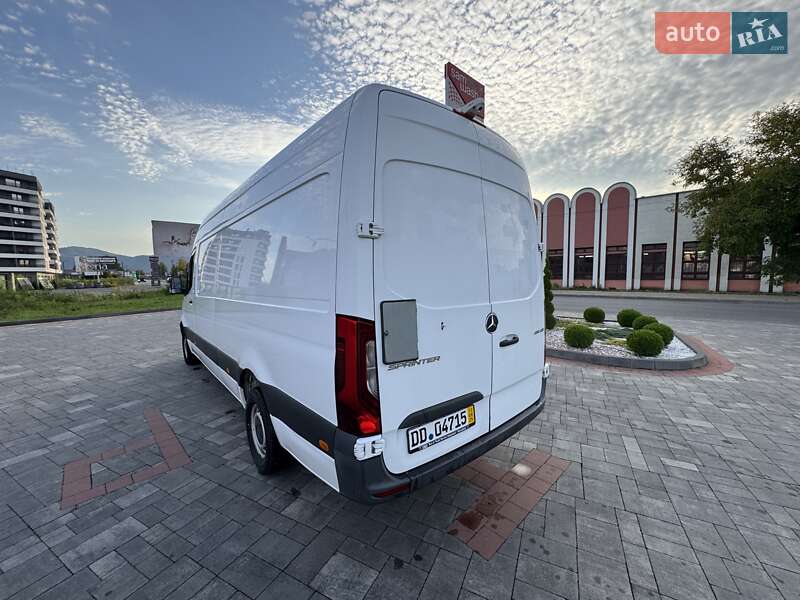 Вантажний фургон Mercedes-Benz Sprinter 2018 в Хусті